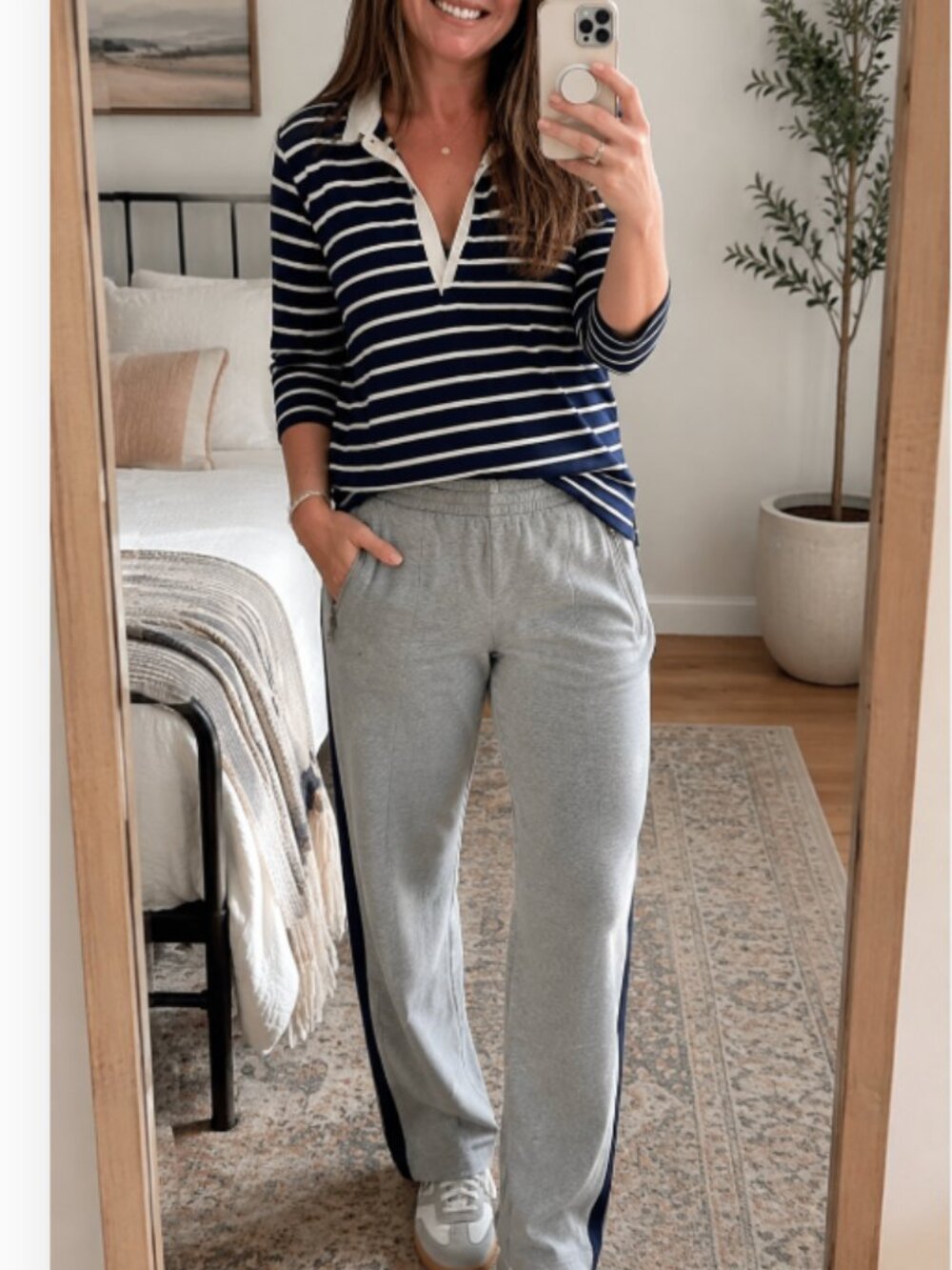 Polo Ralph Lauren Gray Track Pants Side Stripe Zip Pocket Joggers Size 8 / 10